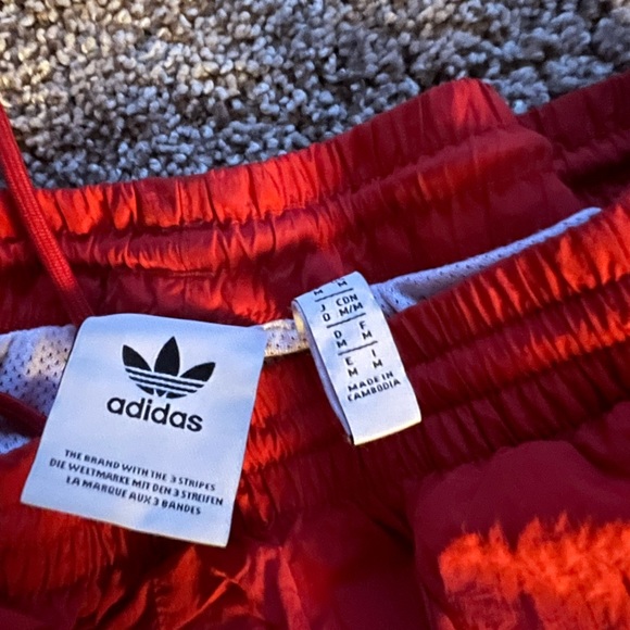 Adidas parachute pants - Picture 2 of 3